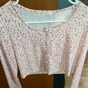 ROMWE Ditsy Floral Button Front Tee Size Small